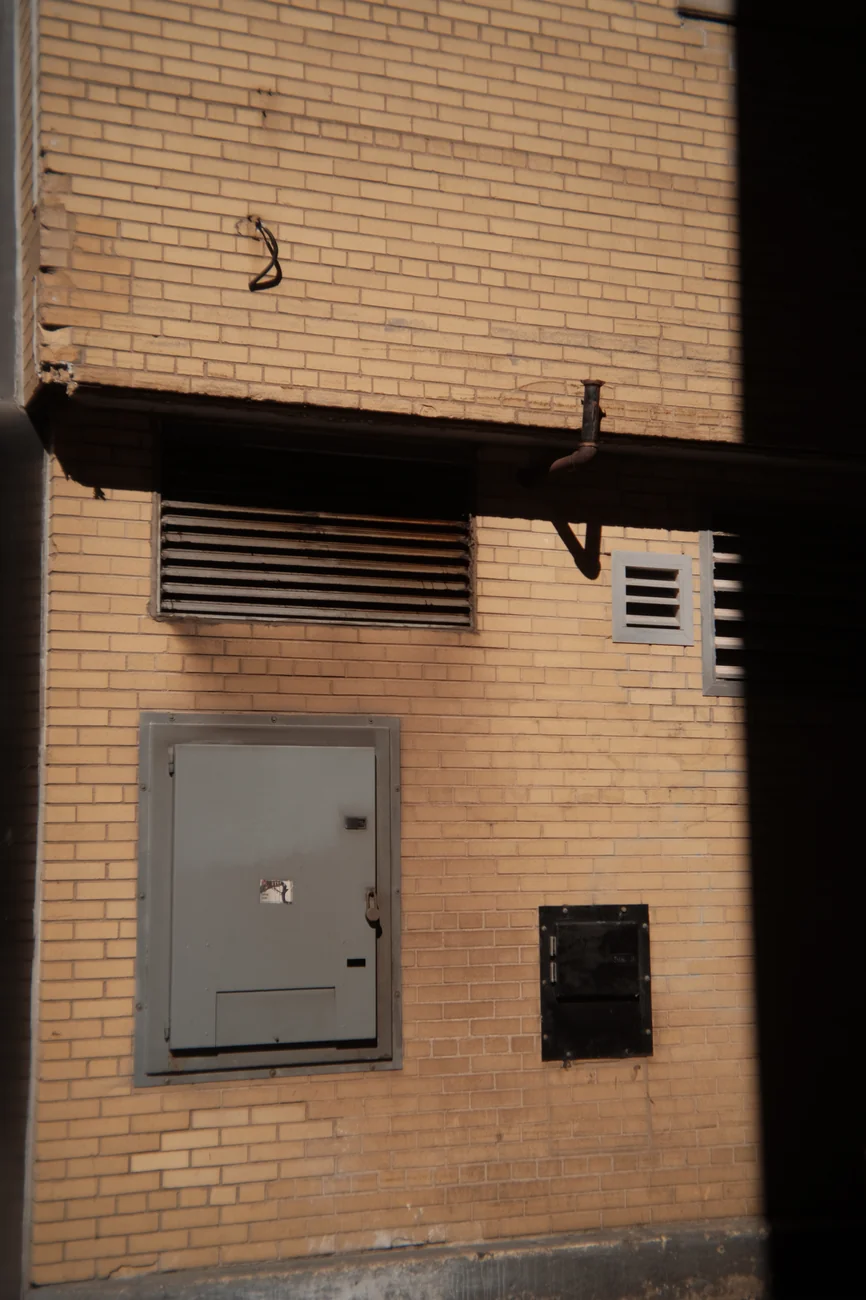 Wall wall.webp